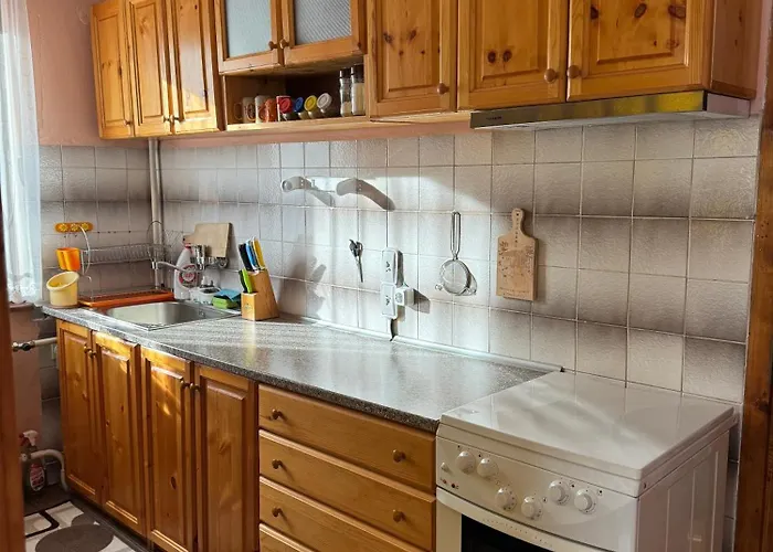 Gasthuis Mama Emiliya Beli Iskar