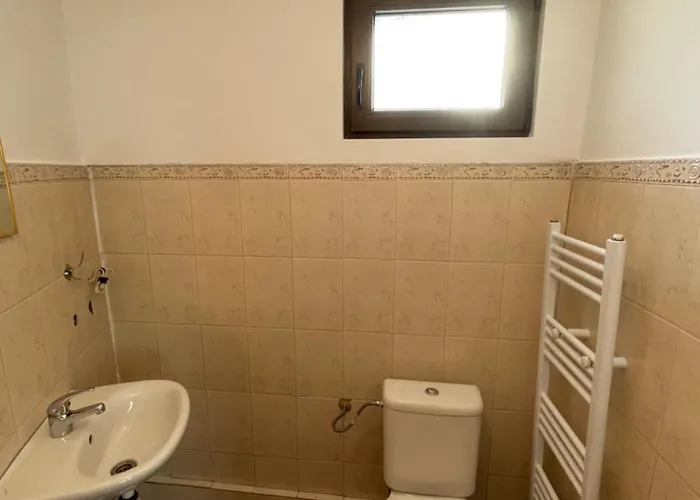 Mama Emiliya Gasthuis *